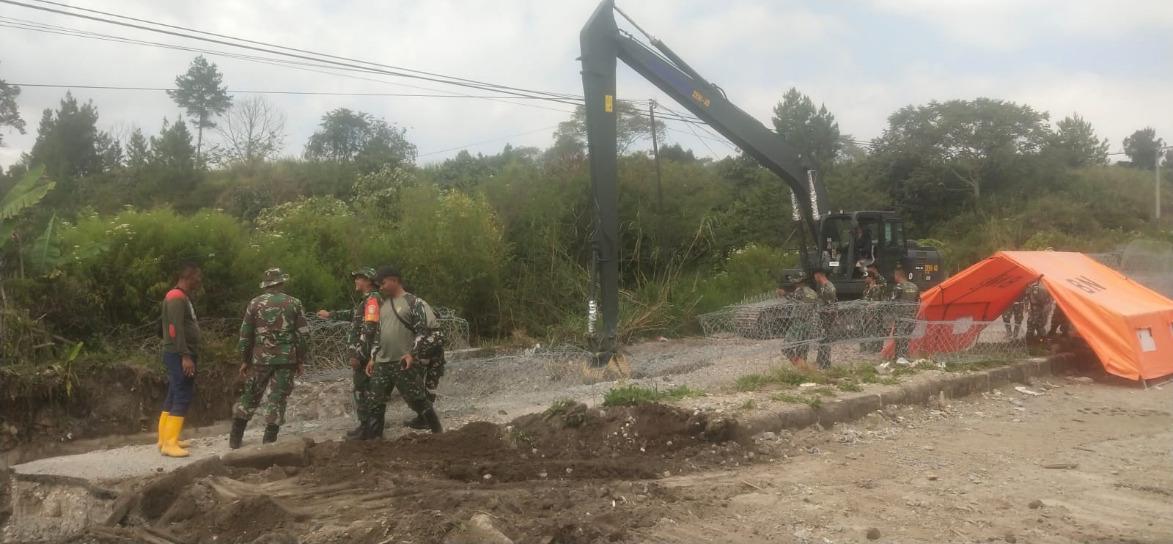 TNI Percepat Pulihkan Akses Warga Bener Meriah, Pembangunan Jembatan Bailey Karang Rejo Dikebut,