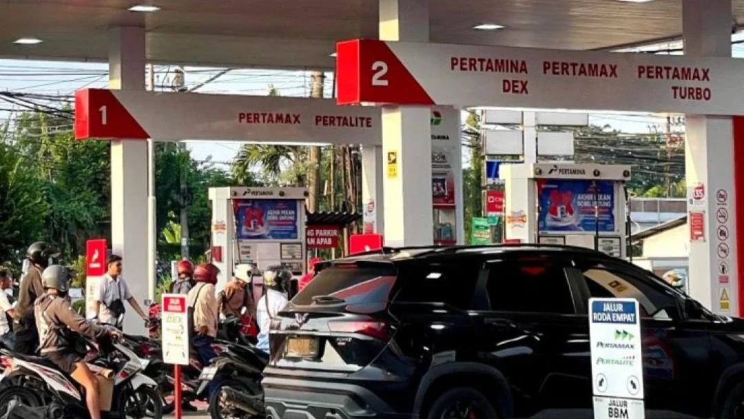 Harga BBM Pertamina dan SPBU Swasta Tetap, Cek Daftar Lengkapnya