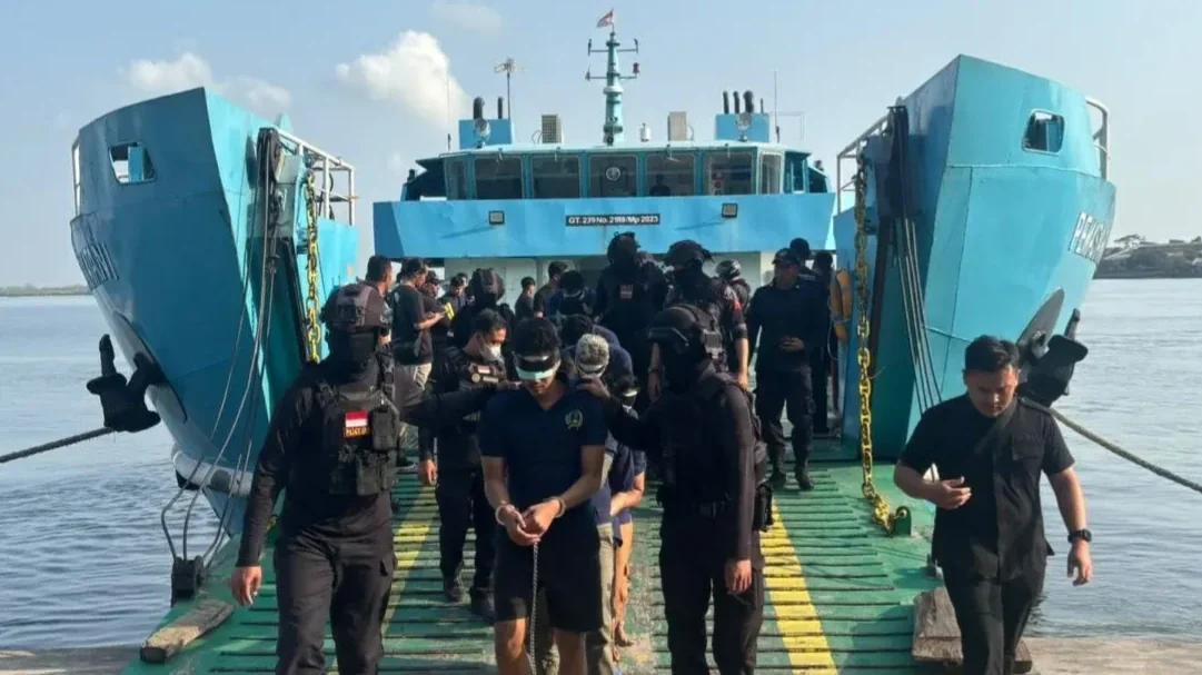 36 Napi Risiko Tinggi Lapas Semarang Dipindahkan ke Nusakambangan Demi Keamanan