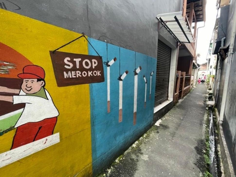 Gang Bebas Asap Rokok di Matraman, Perokok Kena Denda Rp50 Ribu