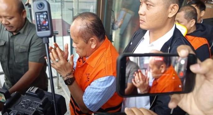 OTT Imigrasi Jakarta Barat, Eks Plt Dirjen hingga Kakanwil Jabar Masuk Mobil Tahanan KPK