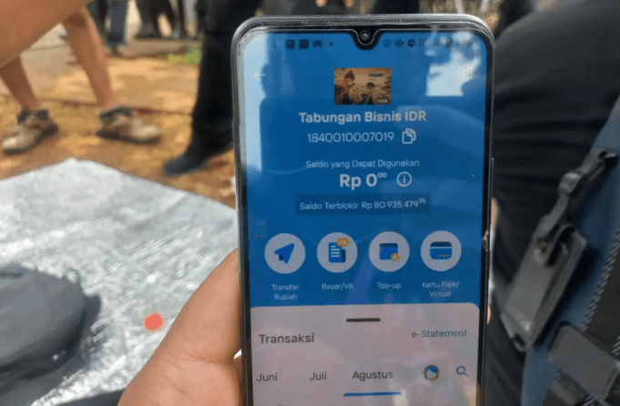 Bank Mandiri Dikecam Masyarakat Sipil Akibat Pemblokiran Rekening Demonstran Supriyono