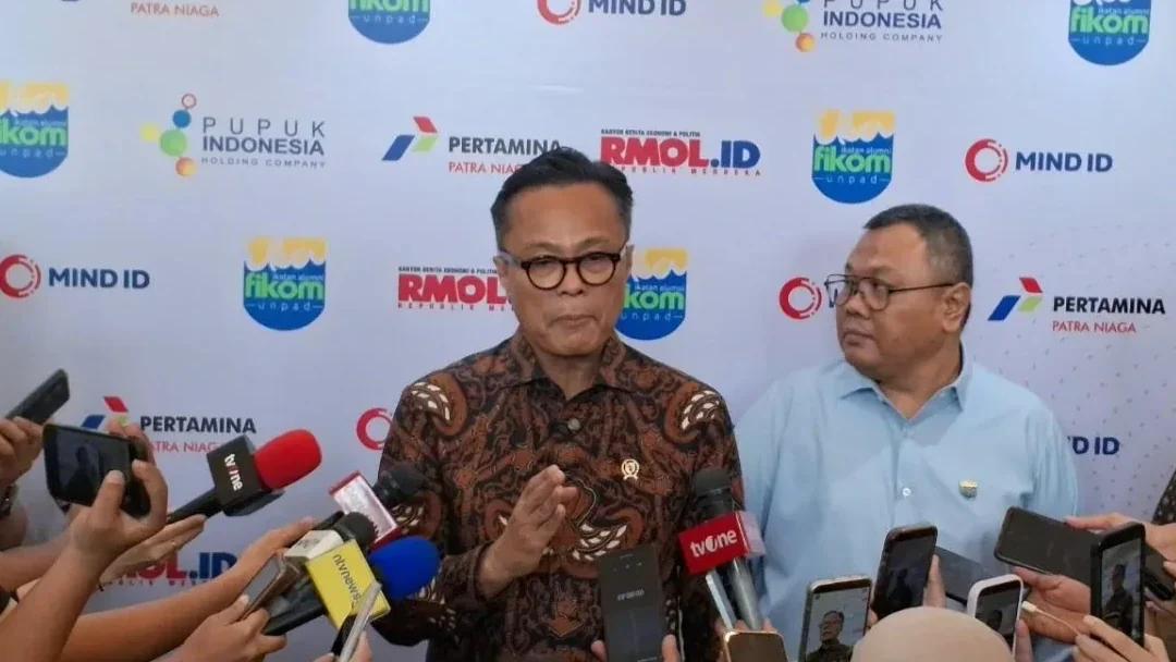 Danantara Bahas Rencana Impor KRL Bekas Jepang Bersama Menhub